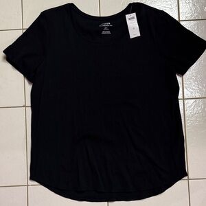 Chico's Black Short Sleeve Women's Tee